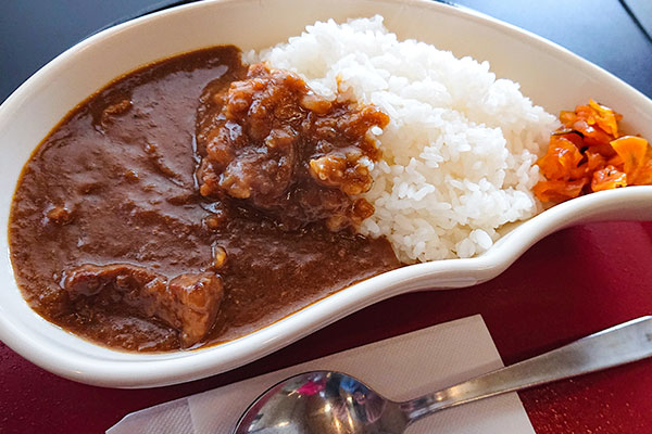お食事